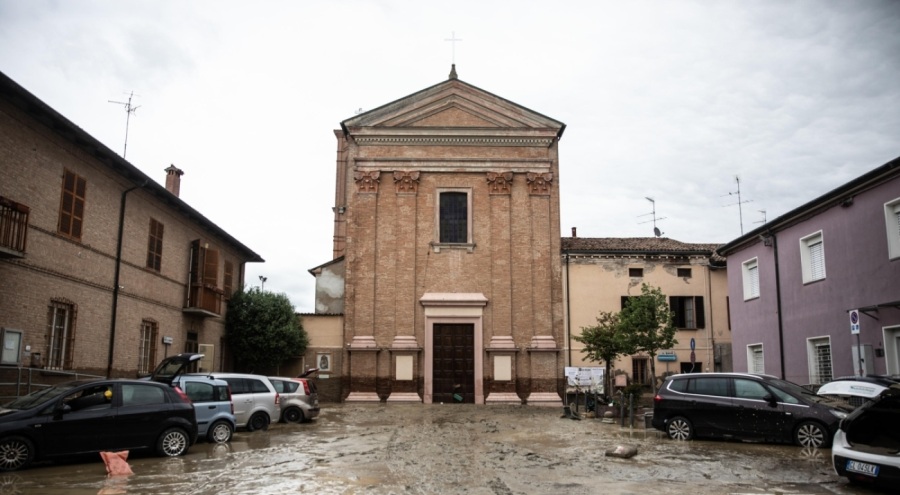 İtalya'daki sel felaketinde can kaybı yükseliyor