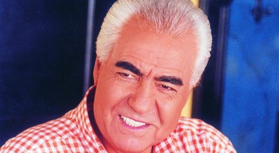 Usta müzisyen Nuri Sesigüzel hayatını kaybetti