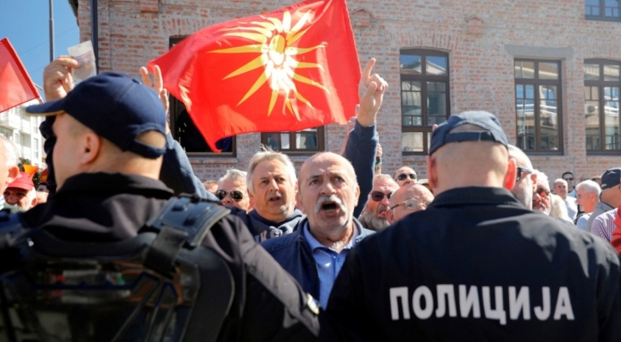 Kuzey Makedonya ile Bulgaristan'ın arası iyice açıldı: İki ülkeden sert açıklamalar geldi