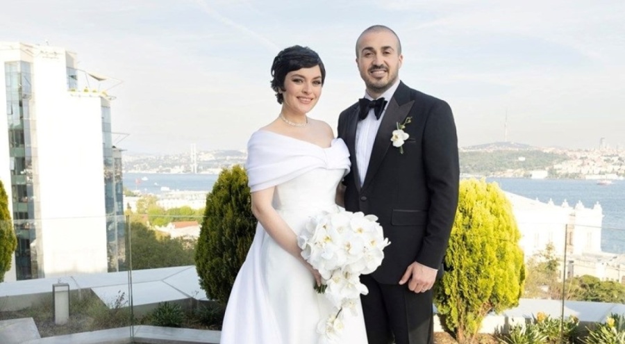 Enis Arıkan'dan Ezgi Mola'ya: Tek hayalim senin önüne geçmekti