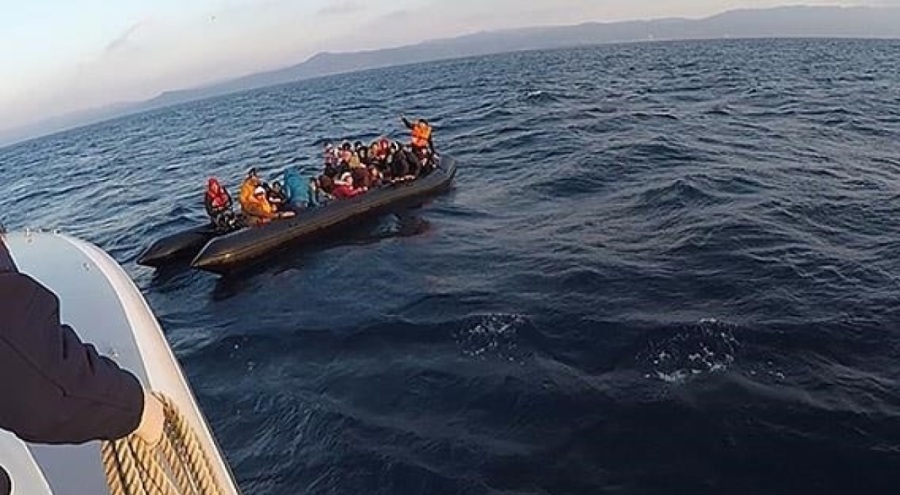 AB Yunanistan'ı, geri itme iddialarıyla ilgili uyardı!