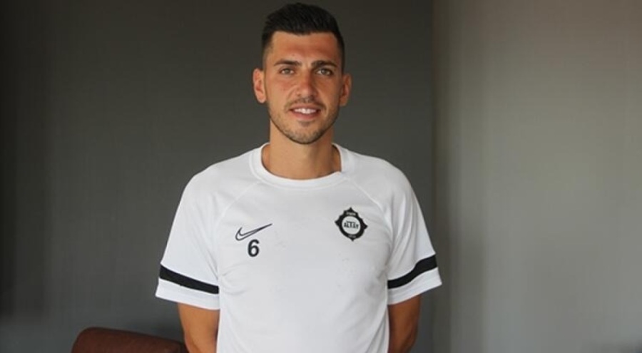 Altaylı Gülselam: Gelecek sezon herkes elini taşın altına koymalı