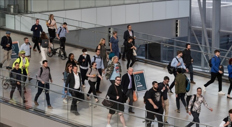 Avrupa'da işten çıkarma dalgası tüm sektörlere yayıldı