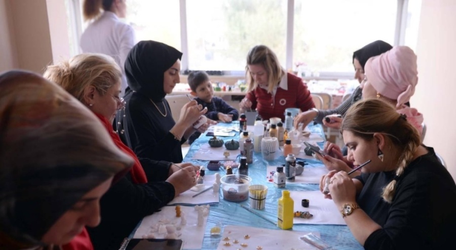 Halk eğitim kurslarından 18,7 milyon kişi yararlandı