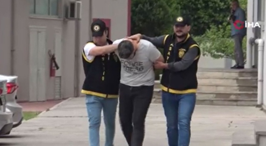 Adana'da kafa attığı adam yaşamını yitirdi