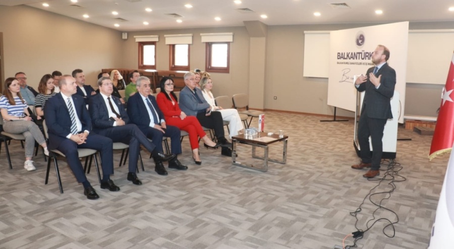 BALKANTÜRKSİAD Bursa'da farkındalık seminerini sürdürüyor