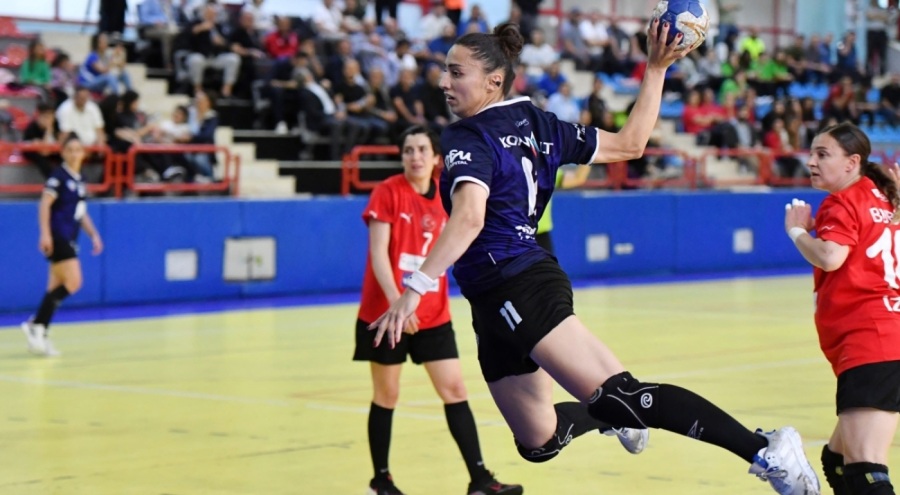 Konyaaltı Belediye SK Kadın Hentbol Takımı finale yükseldi