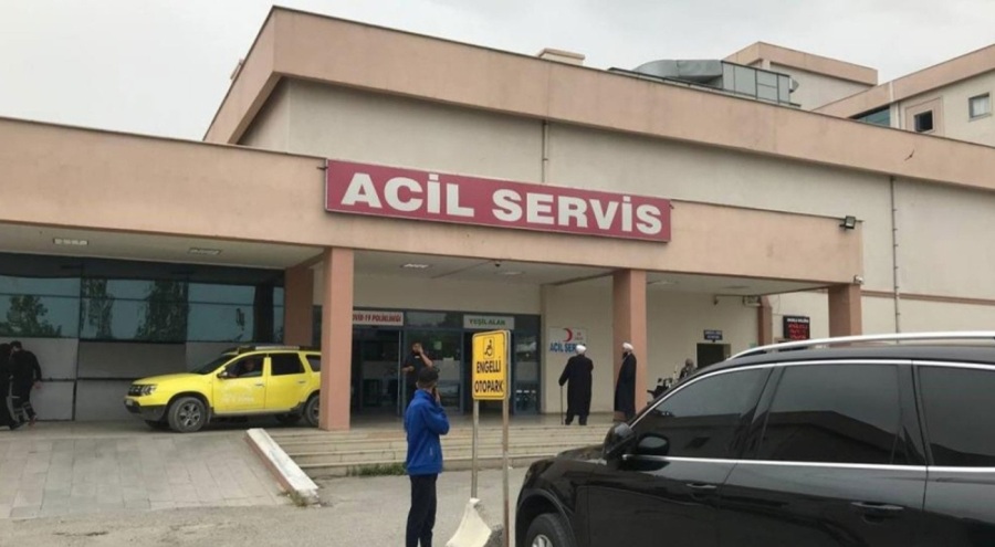 Dükkan sahibi kiracıyı silahla yaraladı