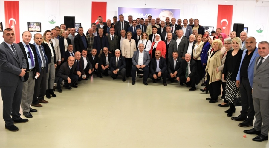 Bursa Osmangazi Belediye Başkanı muhtarlarla buluştu