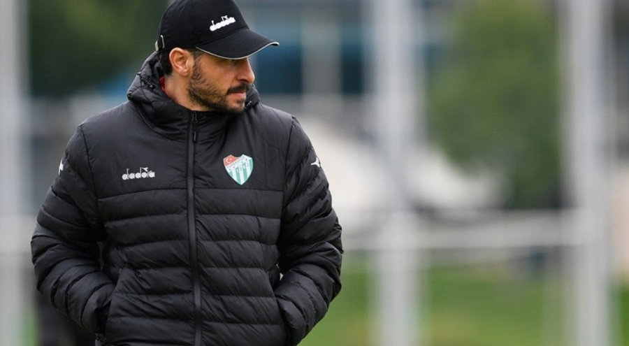 Bursaspor'dan Özer Hurmacı ile 10 maçta 16 puan