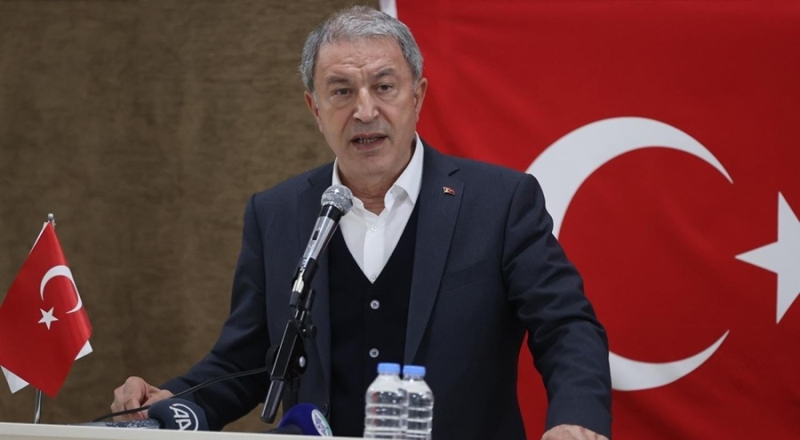 Bakan Hulusi Akar: İsteyen, kendine güvenen varsa yasa dışı geçişi denesin