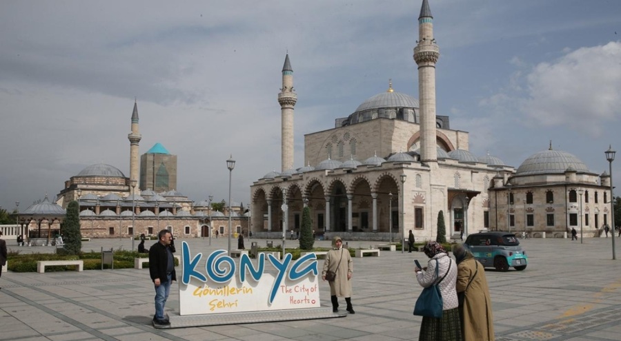 Mevlana Müzesi'ne  5 ayda 1,2 milyon ziyaretçi