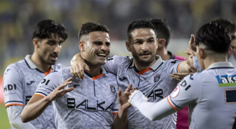 Medipol Başakşehir, finale yükseldi