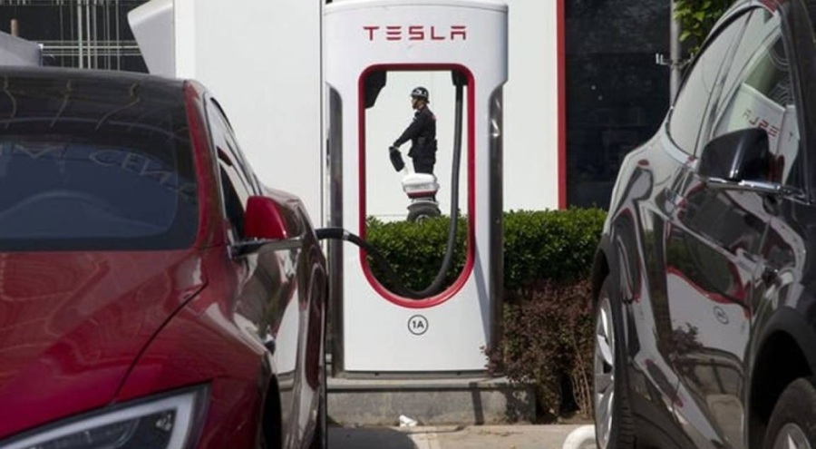 Ford, Tesla ile işbirliği yaptı