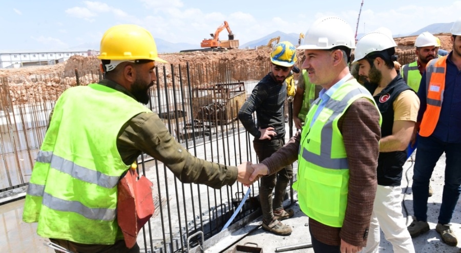 Malatya'da kalıcı konutlar sürüyor