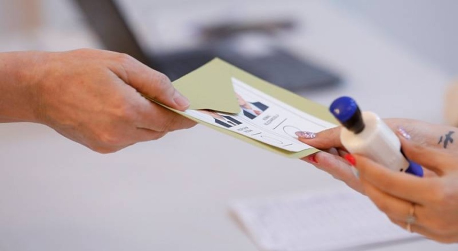 Gümrüklerde oy verme işlemi devam ediyor