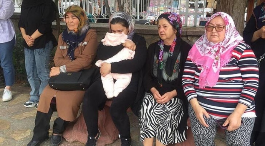 Talihsiz bebek Gülce yaşamını yitirdi! Kızının montunu bir an olsun bırakmadı