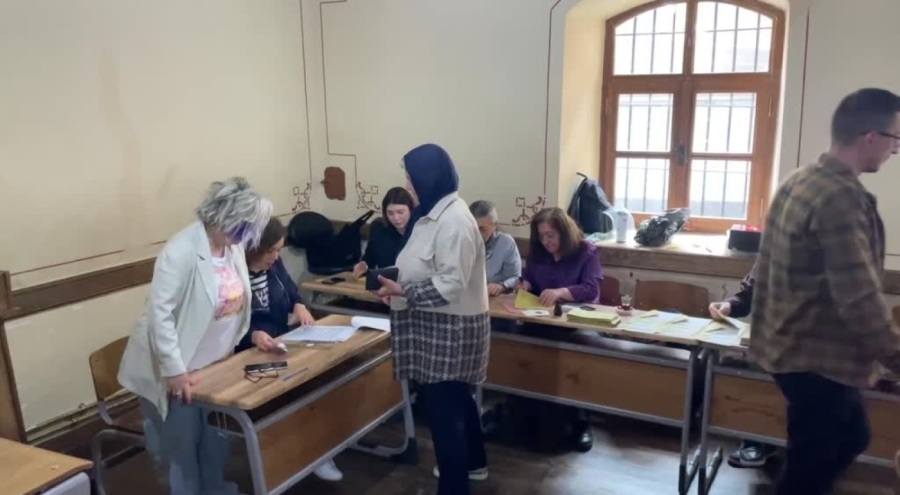 Bursalılar sandık başında