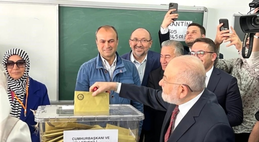 Temel Karamollaoğlu oyunu kullandı
