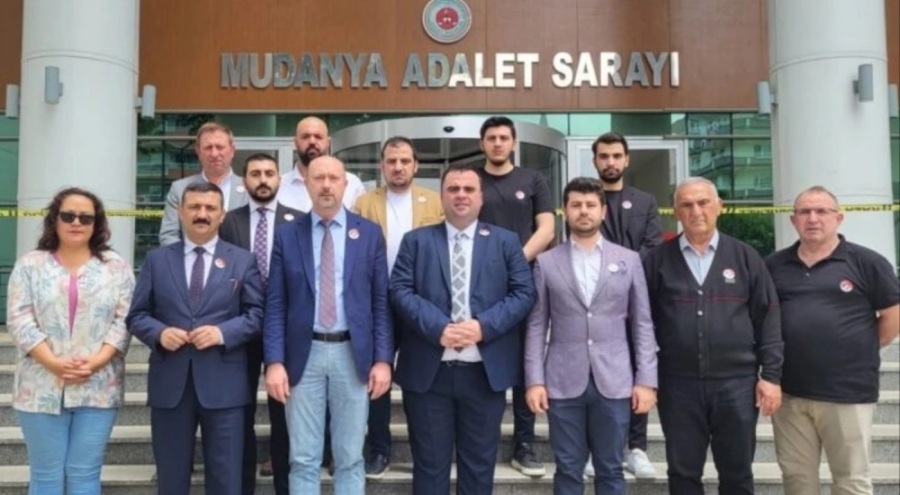 Bursa'da Atatürk ve Türk Bayrağı'na itiraz reddedildi!
