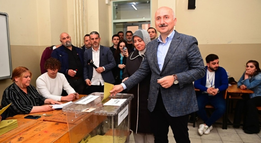 Adil Karaismailoğlu'nun sandığından Kılıçdaroğlu çıktı