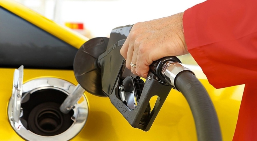 Benzine zam geliyor!