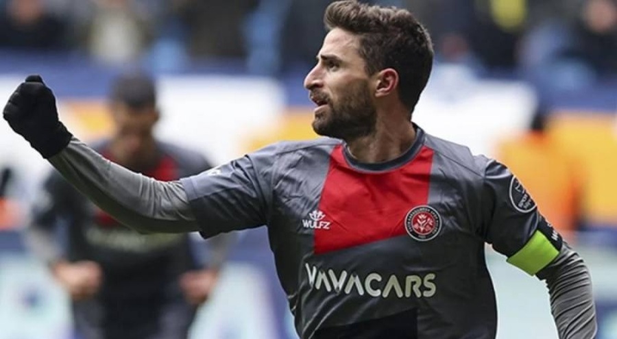 Beşiktaş Borini'ye gözlerini çevirdi