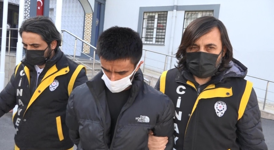 Bursa'da annesini öldüren, üvey kardeşini yaralayan sanığın davasında mütalaa belli oldu