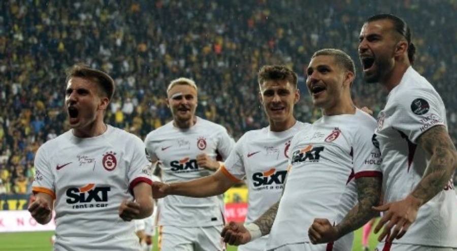 Galatasaray şampiyonluğunu ilan etti