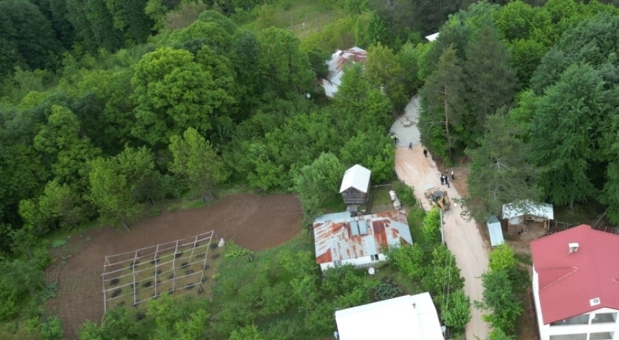 Bursa İnegöl'de yollara parke taş uygulaması yapılıyor
