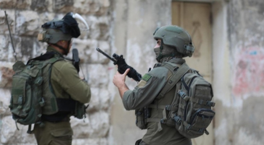 İsrail güçleri 33 Filistinliyi gözaltına aldı