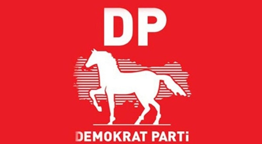Demokrat Parti'de 5 istifa birden!
