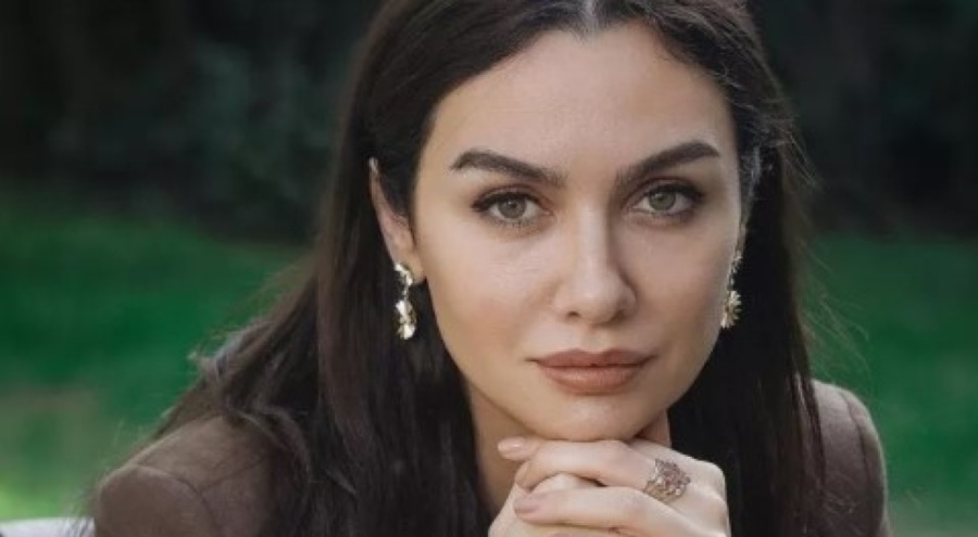 Birce Akalay'dan takipçilerine uyarı