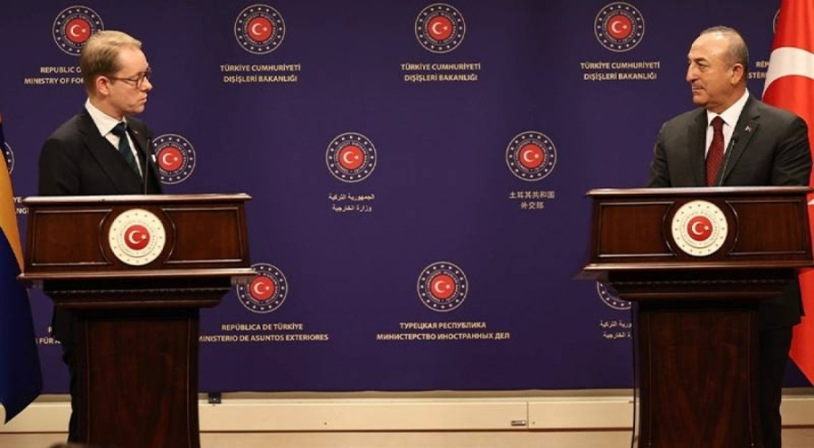 Mevlüt Çavuşoğlu'ndan İsveç'e: Somut adımlar atın