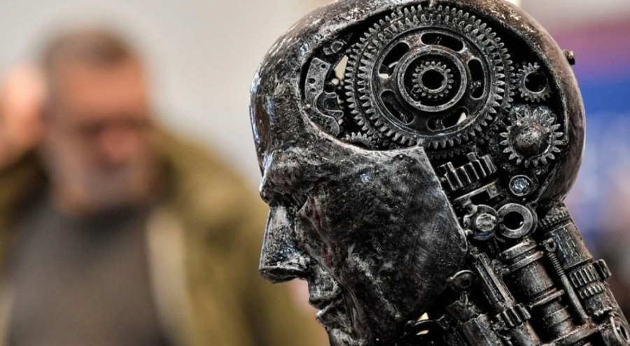 Yapay zeka birini öldürdü