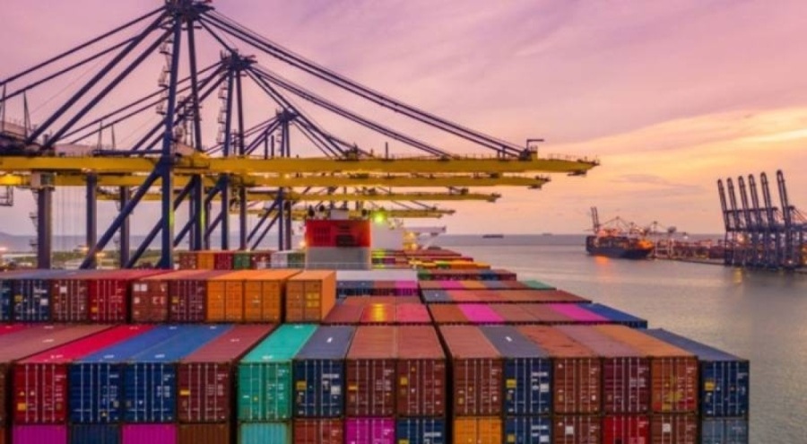 Dış ticaret açığı 56 milyar dolara yükseldi