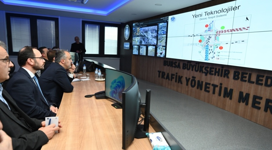 Bursa'nın trafik çözümlerine 'Aklın Yolu Ödülü' verildi