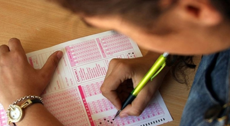 İmamoğlu: Yarın LGS'ye girecek öğrencilere ve görevlilere toplu ulaşım ücretsiz