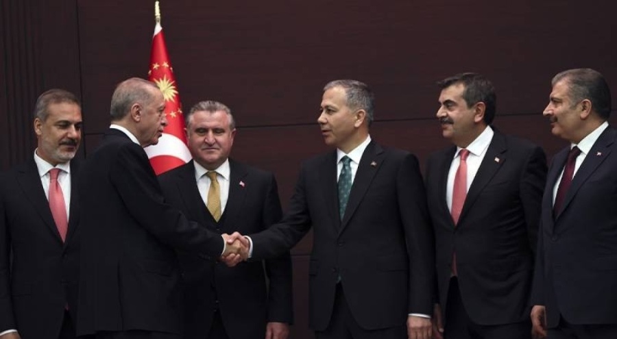 Yeni bakanlardan ilk açıklama geldi