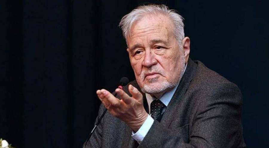 İlber Ortaylı: Suriyeli göçmenlerin verecekleri rey bize daha az gösterildi