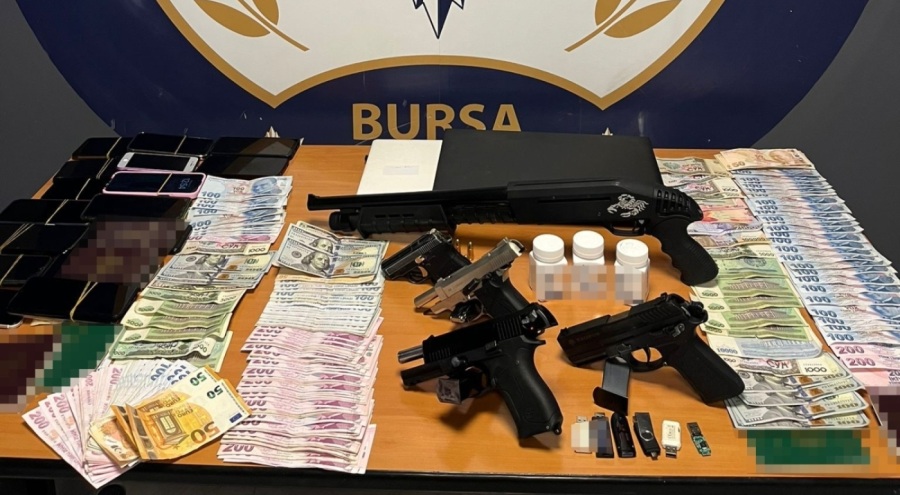 Bursa merkezli eş zamanlı 3 ilde "Katalog" 1 operasyonu
