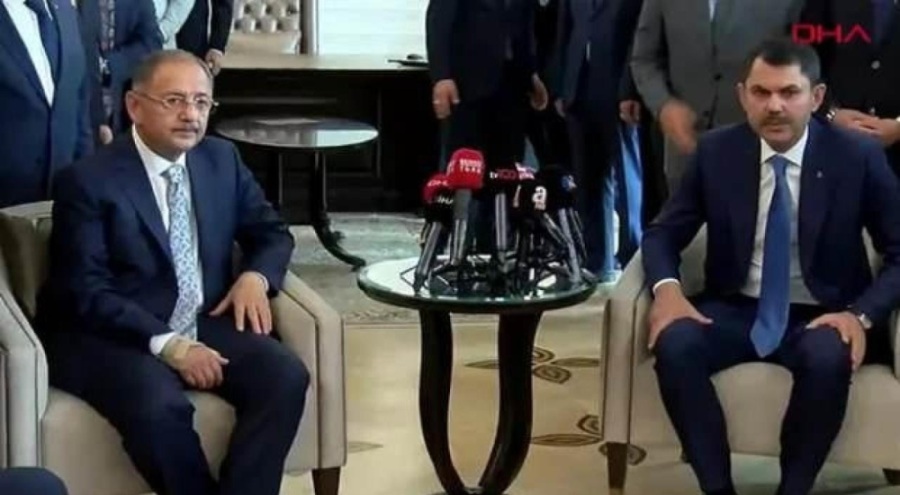 Mehmet Özhaseki, görevi törenle devraldı