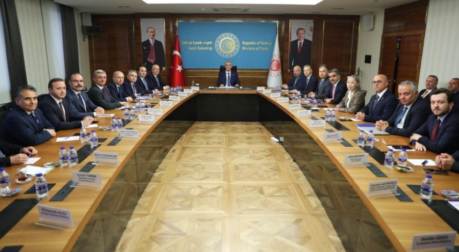Ticaret Bakanı Bolat ilk toplantısını gerçekleştirdi