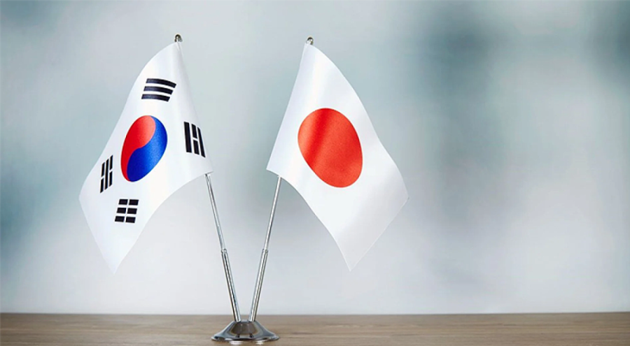 Japonya ile Güney Kore savunma bakanları  bir araya geldi