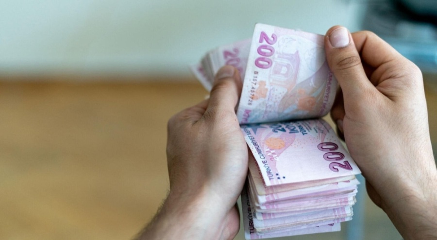 Emekli ve memur için 5 aylık zam oranı netleşti!