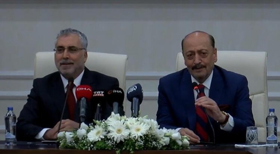 Çalışma Bakanlığı'nda devir teslim gerçekleştirildi