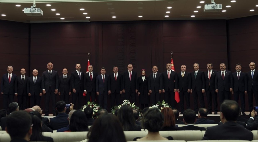 Yeni dönemin ilk kabine toplantısı bugün yapılacak