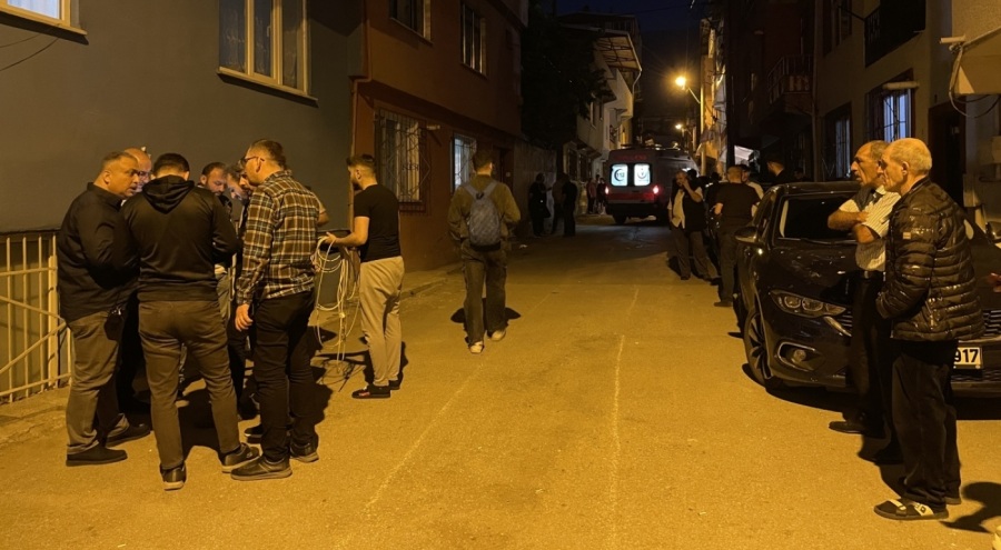 Bursa'da evinde ölü bulunan kişinin katil zanlısı oğlu gözaltında