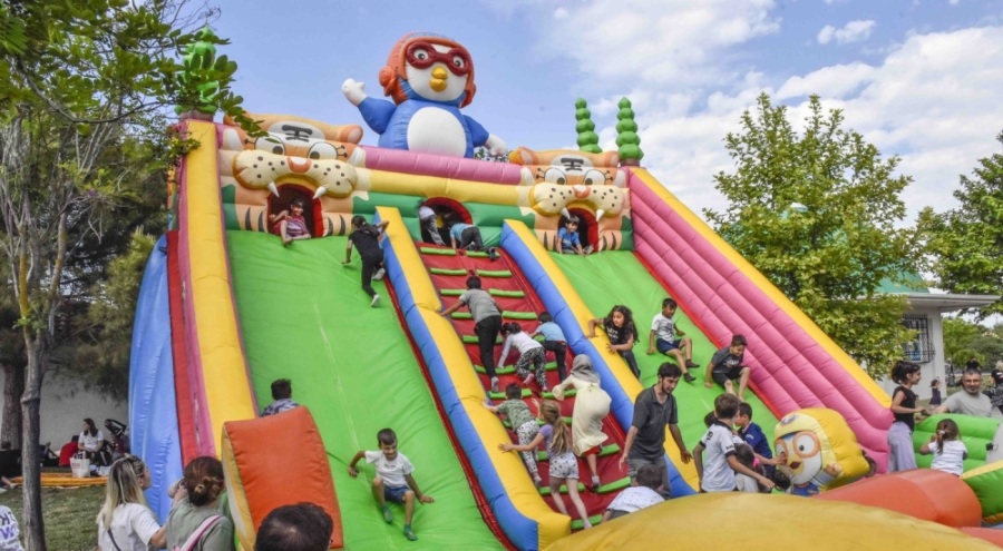 Bursa Karacabey'de gençlik ve spor festivali heyecanı