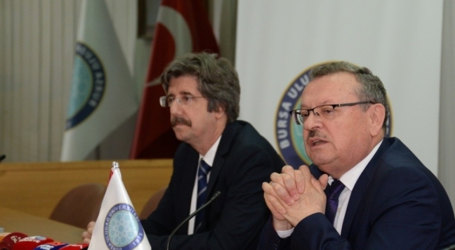Bursa Uludağ Üniversitesi'nde devir teslim! Yeni rektör görevi devraldı